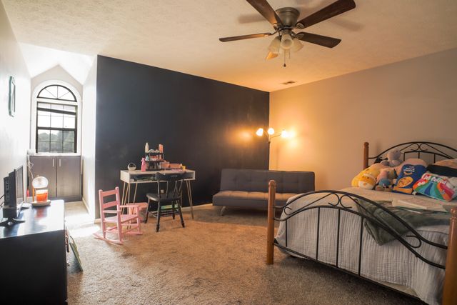 965 E Count Fleet Circle, Danville, KY 40422