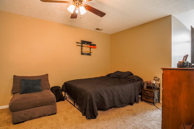 965 E Count Fleet Circle, Danville, KY 40422