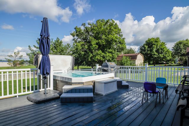 965 E Count Fleet Circle, Danville, KY 40422