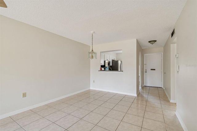1285 MISSION HILLS BOULEVARD 36B, Clearwater, FL 33759