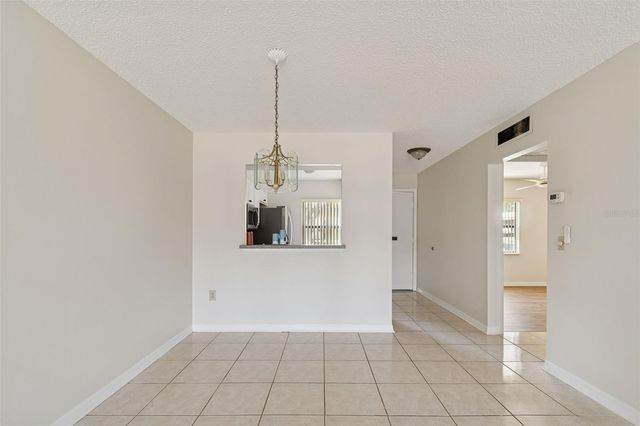 1285 MISSION HILLS BOULEVARD 36B, Clearwater, FL 33759