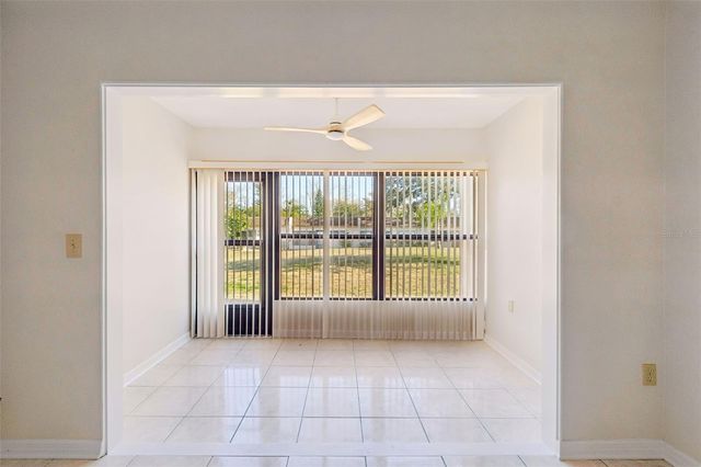 1285 MISSION HILLS BOULEVARD 36B, Clearwater, FL 33759