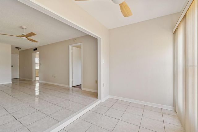 1285 MISSION HILLS BOULEVARD 36B, Clearwater, FL 33759