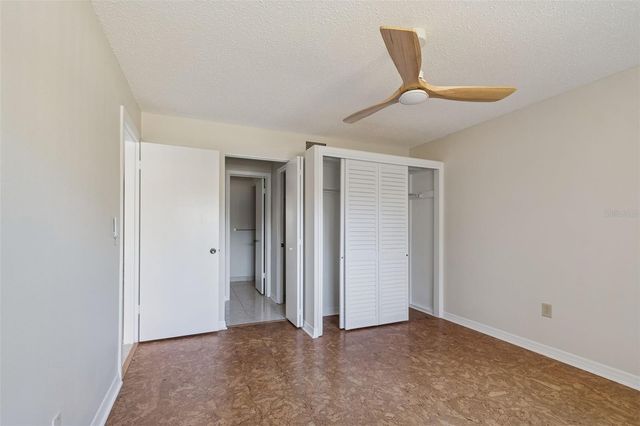 1285 MISSION HILLS BOULEVARD 36B, Clearwater, FL 33759