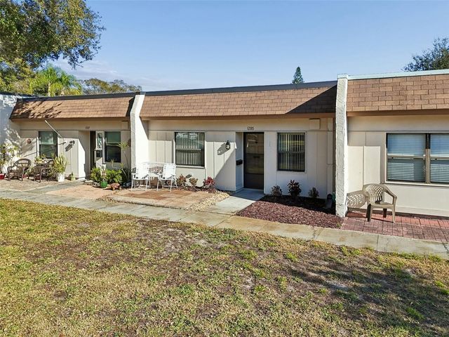 1285 MISSION HILLS BOULEVARD 36B, Clearwater, FL 33759