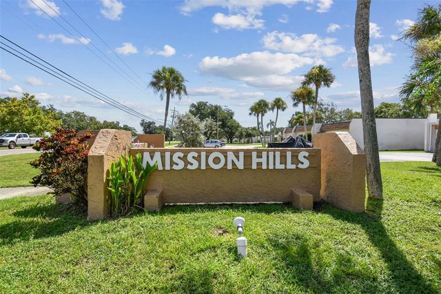 1285 MISSION HILLS BOULEVARD 36B, Clearwater, FL 33759