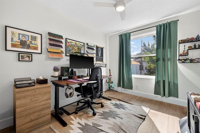 2220 7TH AVENUE N, St Petersburg, FL 33713