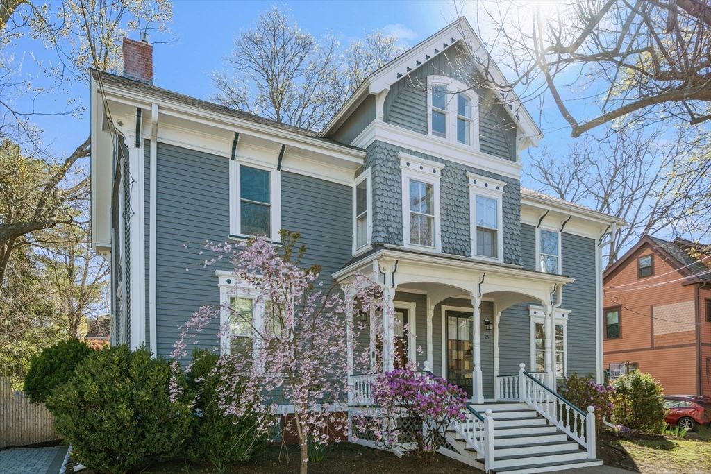 24 Otis St 24, Watertown, MA 02472