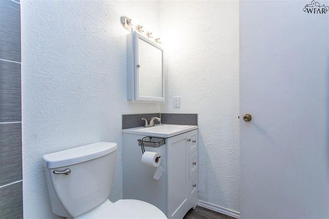 5238 KINGSTON DRIVE, Wichita Falls, TX 76310