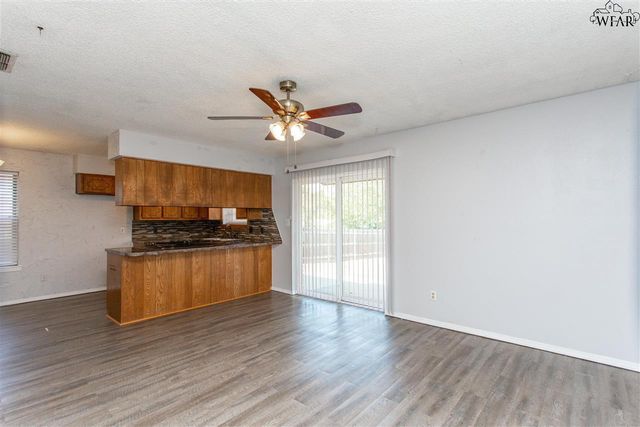 5238 KINGSTON DRIVE, Wichita Falls, TX 76310