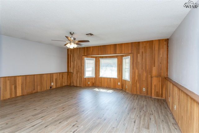 5238 KINGSTON DRIVE, Wichita Falls, TX 76310