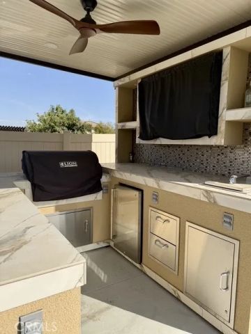 758 Avenida Del Rio, San Jacinto, CA 92582