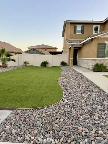758 Avenida Del Rio, San Jacinto, CA 92582