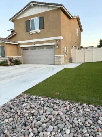 758 Avenida Del Rio, San Jacinto, CA 92582