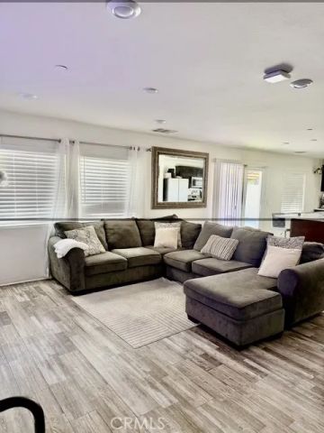 758 Avenida Del Rio, San Jacinto, CA 92582