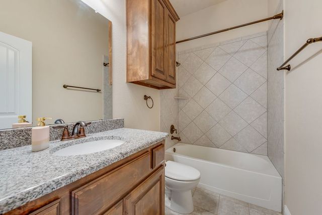 1400 Lauren Creek Lane, Mckinney, TX 75072