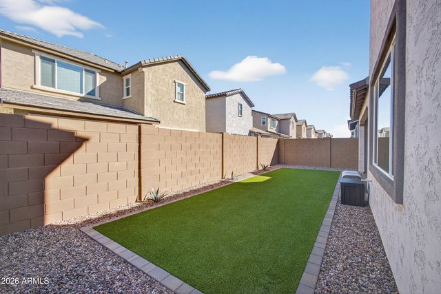 8114 E PETUNIA Avenue, Mesa, AZ 85212