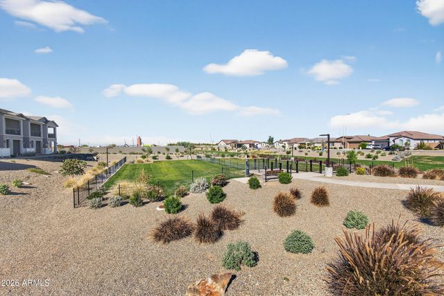 8114 E PETUNIA Avenue, Mesa, AZ 85212