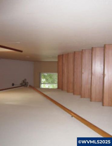 380 Owens St S, Salem, OR 97302