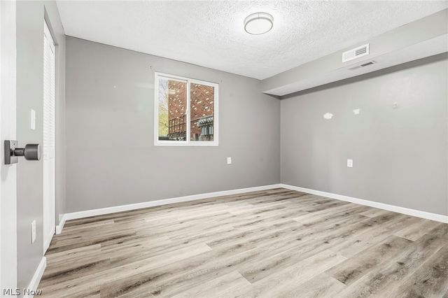 5240 Emil Avenue SW 102, Navarre, OH 44662