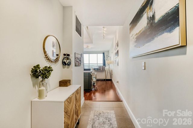 333 W Trade Street W 1105, Charlotte, NC 28202