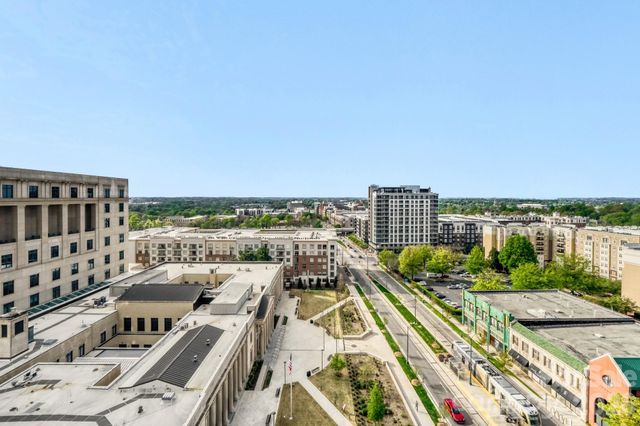 333 W Trade Street W 1105, Charlotte, NC 28202