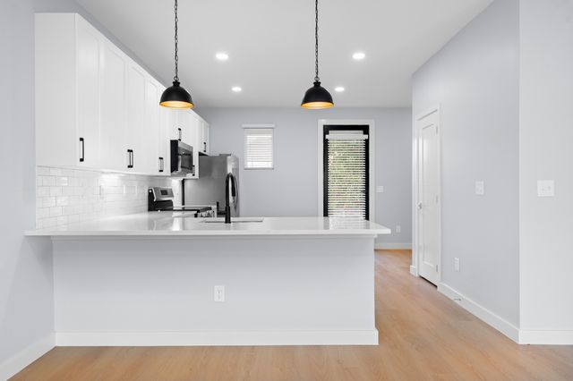 407 Curtis Hilton Way, Lebanon, TN 37087