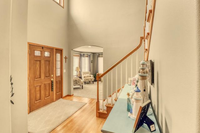 2609 Meadow Creek Circle S, Fargo, ND 58104