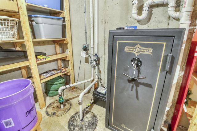 2609 Meadow Creek Circle S, Fargo, ND 58104