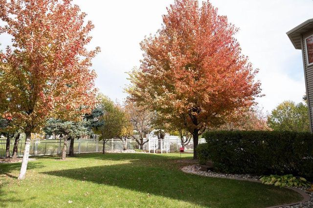 2609 Meadow Creek Circle S, Fargo, ND 58104