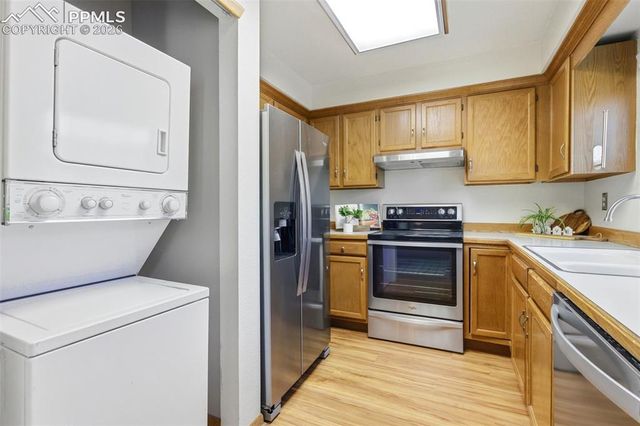 2579 Hatch Circle, Colorado Springs, CO 80918