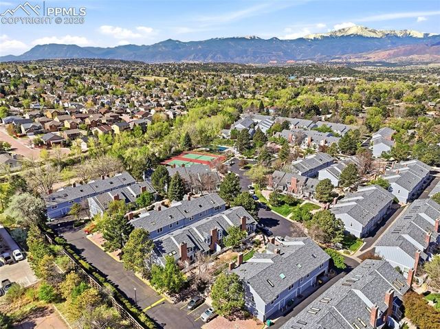 2579 Hatch Circle, Colorado Springs, CO 80918