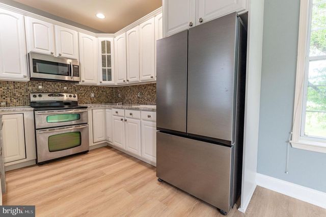 780 RAMBLEWOOD DR, Easton, PA 18040