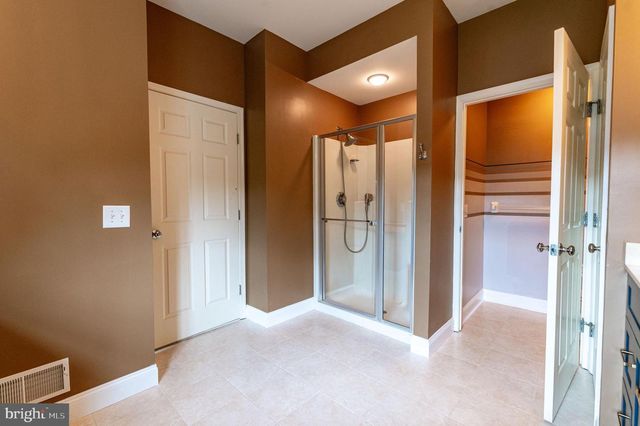 780 RAMBLEWOOD DR, Easton, PA 18040