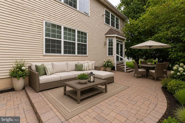 780 RAMBLEWOOD DR, Easton, PA 18040
