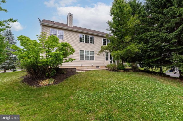 780 RAMBLEWOOD DR, Easton, PA 18040
