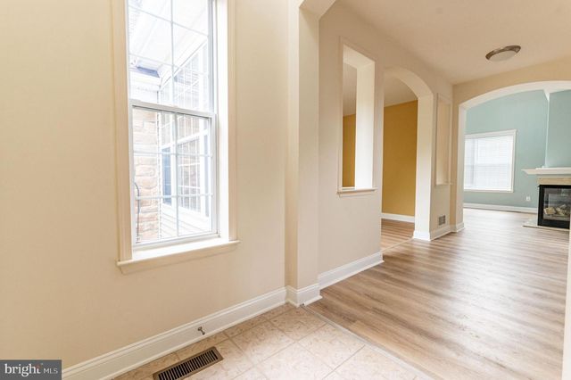 780 RAMBLEWOOD DR, Easton, PA 18040