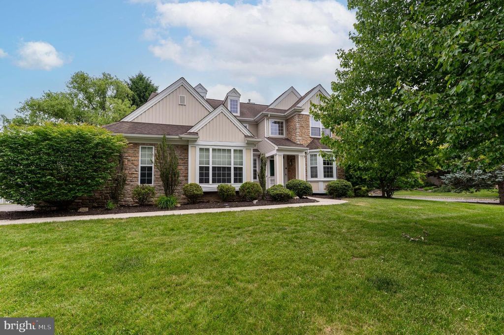 780 RAMBLEWOOD DR, Easton, PA 18040