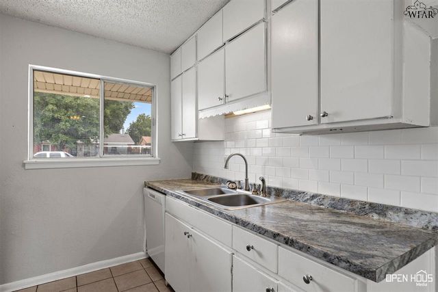 5107 PARKLANE DRIVE, Wichita Falls, TX 76310