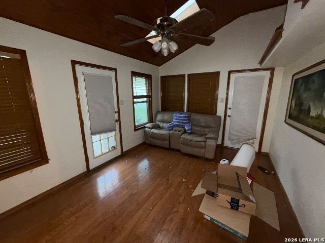 8830 Wimbledon, San Antonio, TX 78254