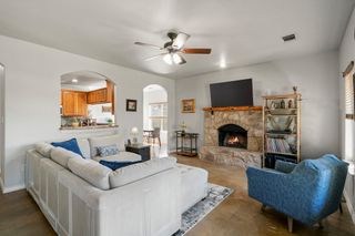 10233 Twin Lake LOOP, Dripping Springs, TX 78620