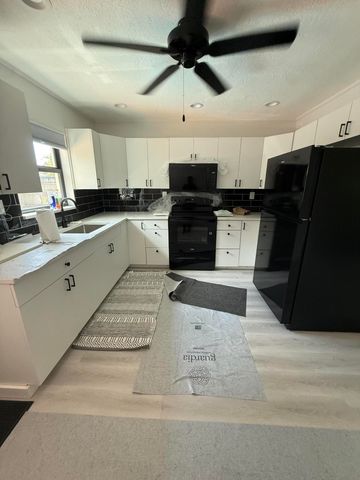 3030 NE 12TH Avenue, Pompano Beach, FL 33064