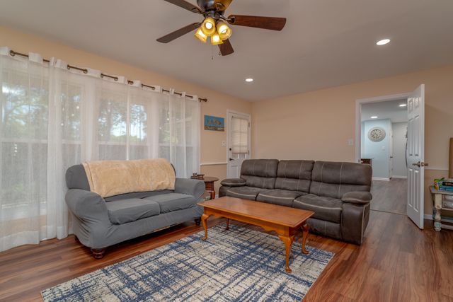 733 Malabu Drive, Lexington, KY 40502
