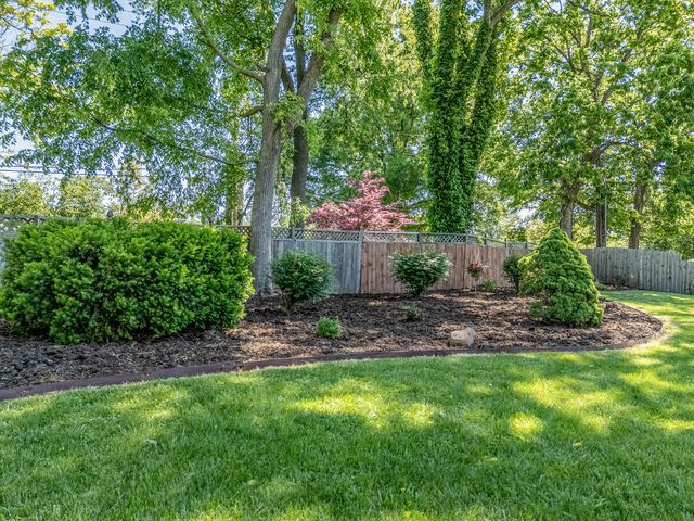 733 Malabu Drive, Lexington, KY 40502