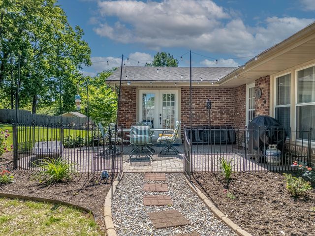 733 Malabu Drive, Lexington, KY 40502