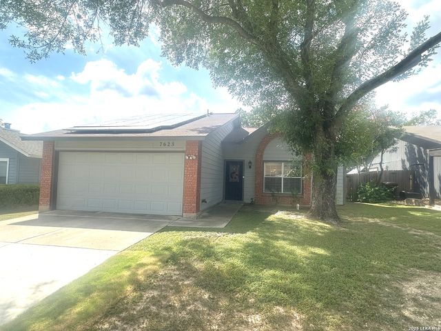 7623 Ridge Elm Dr., San Antonio, TX 78239