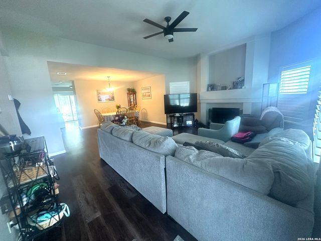 7623 Ridge Elm Dr., San Antonio, TX 78239