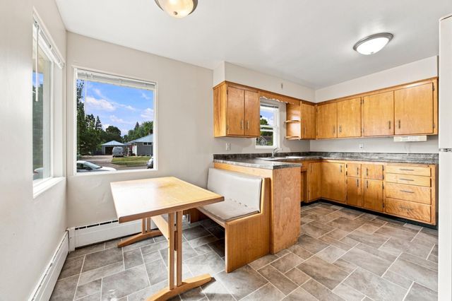 1520 3rd Street S, Moorhead, MN 56560