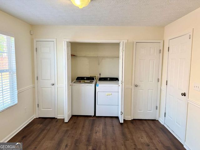 6255 Topaz Trail, Atlanta, GA 30349