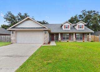 127 Oystercatcher Cove, Ocean Springs, MS 39564